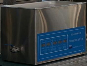 100W 150W 200W 250W Middle Volume Ultrasonic Cleaning Equipment Micro Computer Controller